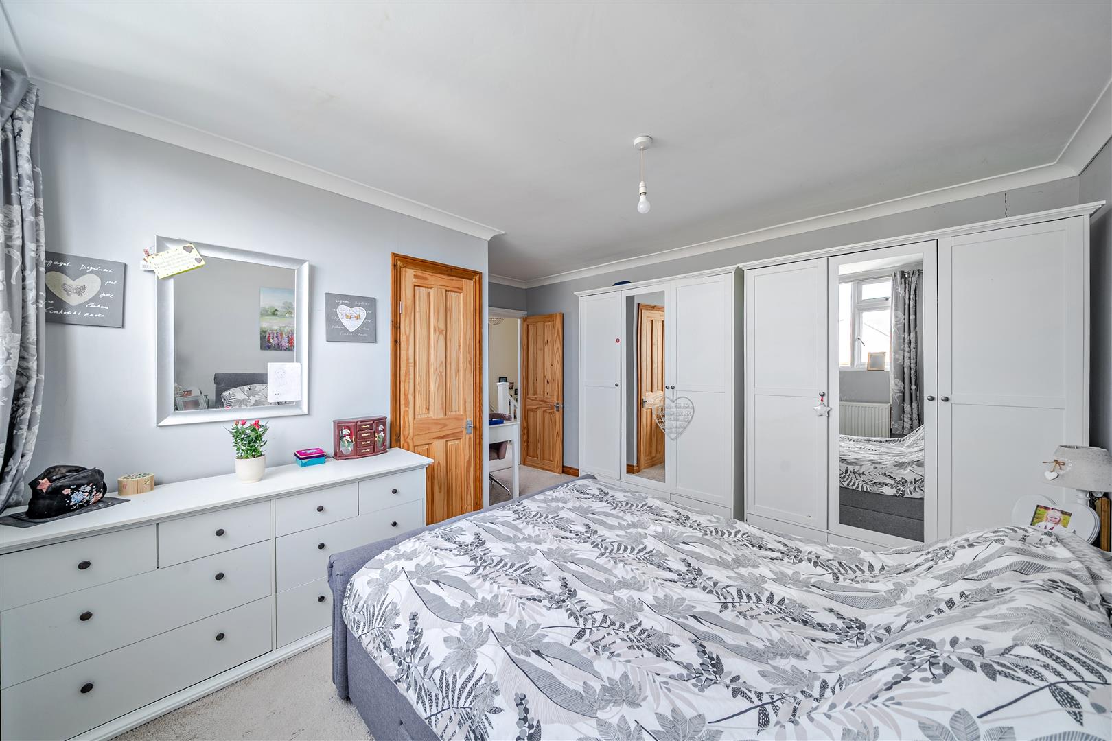 Pen Y Fro, Dunvant, Swansea, SA2 7TR